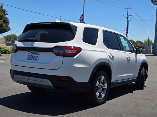 Used 2023 Honda Pilot EX-L image 4