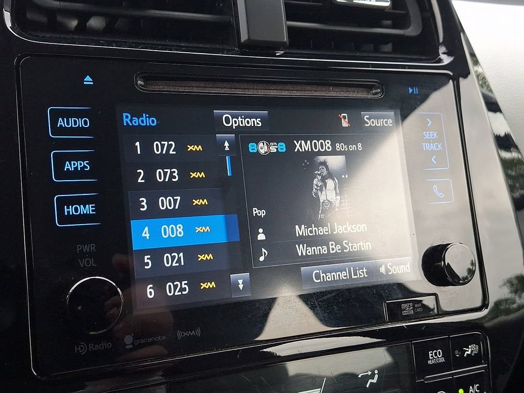 Certified 2018 Toyota Prius Three FWD image 17