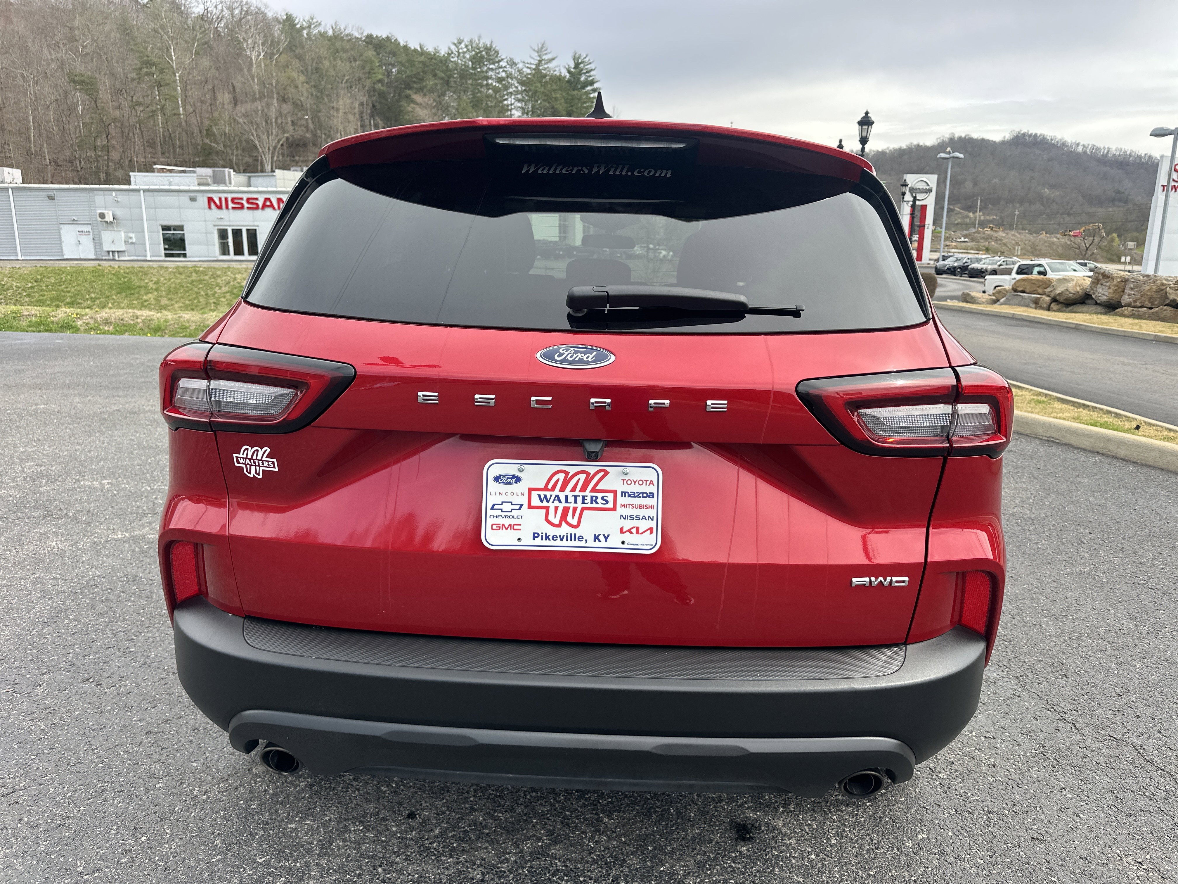 Used 2025 Ford Escape ST-Line image 6