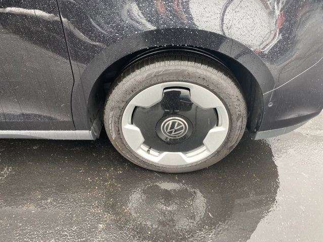 New 2025 Volkswagen ID. Buzz Pro S RWD image 18