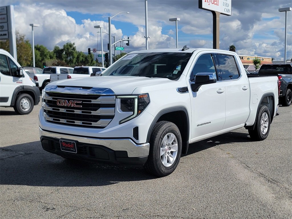 Used 2024 GMC Sierra 1500 SLE image 10