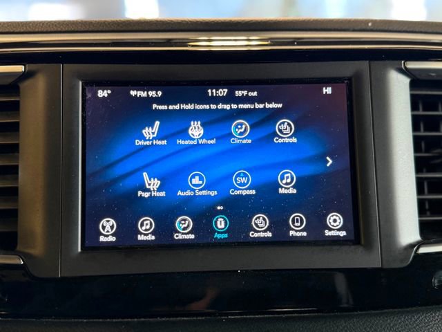 Used 2019 Chrysler Pacifica Touring Plus w/ S Appearance Package FWD image 32
