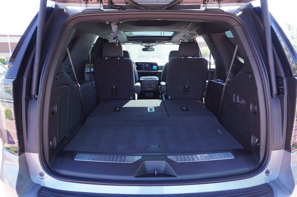 Certified 2025 Chevrolet Tahoe RST w/ Comfort Package AWD/4WD image 8