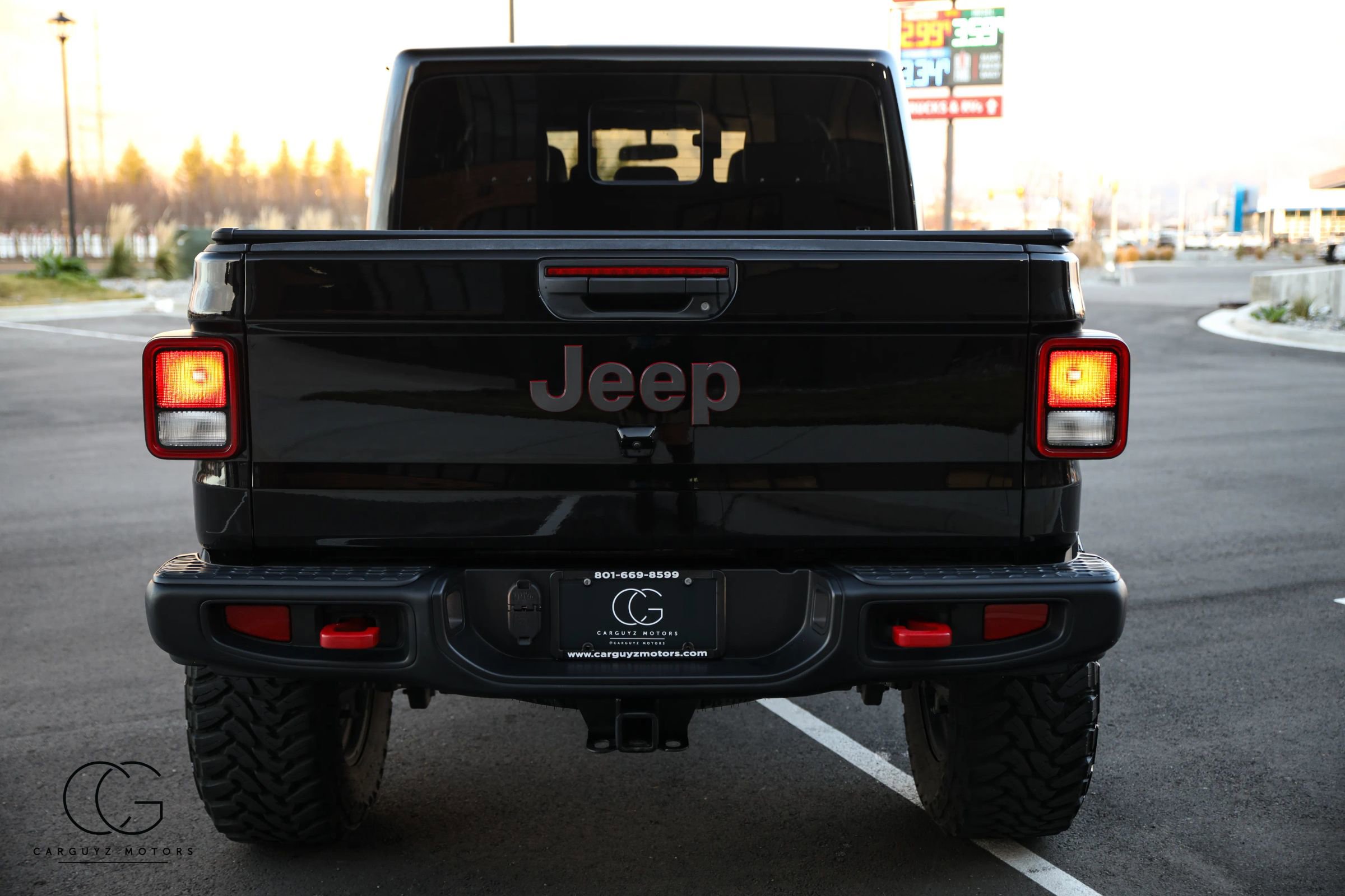 Used 2021 Jeep Gladiator Rubicon w/ Trailer Tow Package image 14