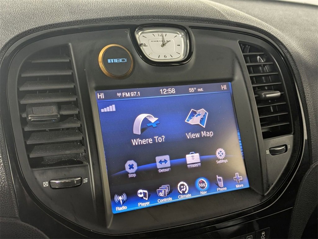 Used 2014 Chrysler 300 S image 25