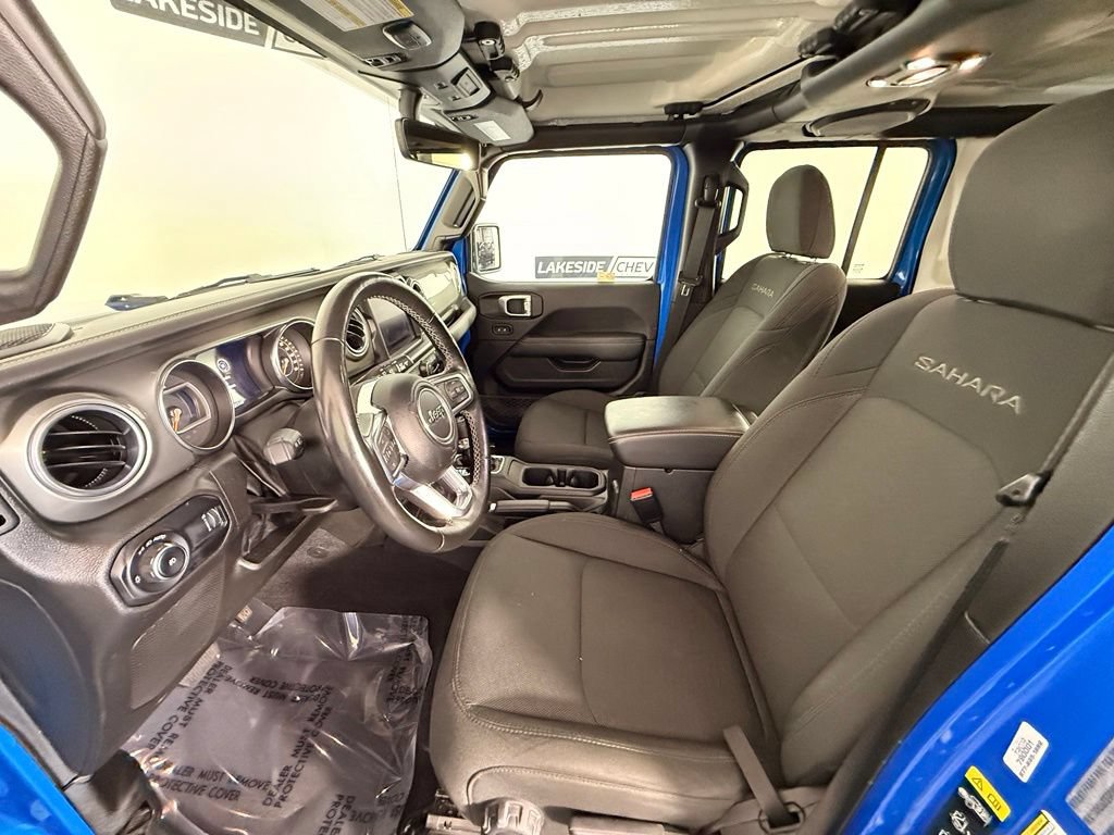 Used 2023 Jeep Wrangler Unlimited Sahara w/ Cold Weather Group AWD/4WD image 20