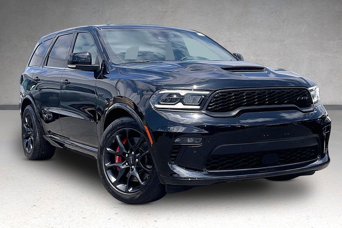 Used 2021 Dodge Durango SRT w/ Technology Group AWD/4WD image 2