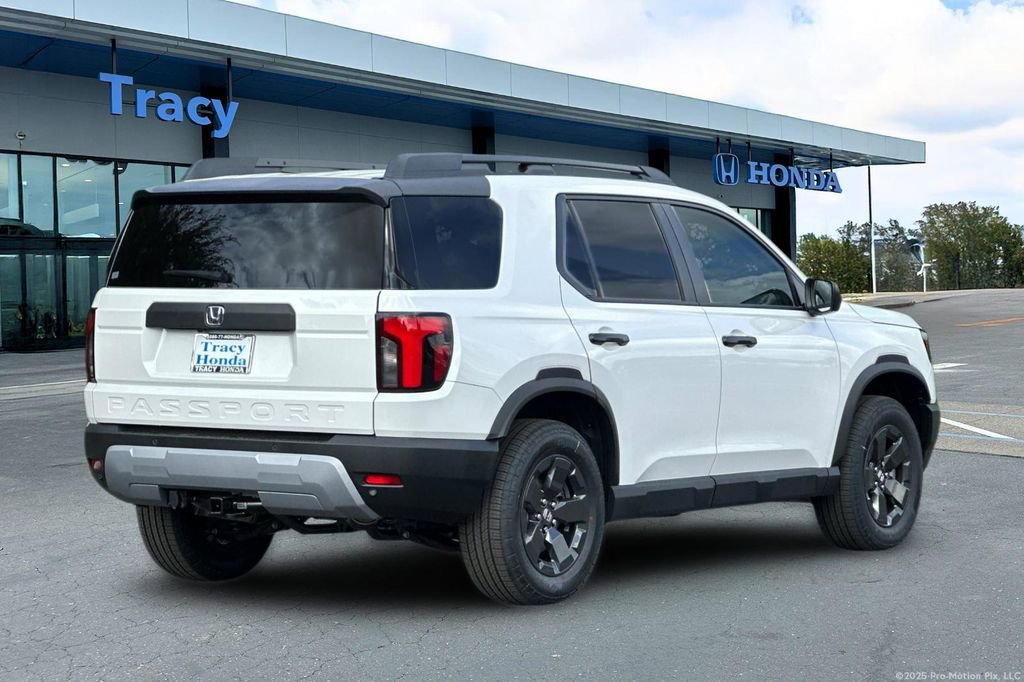 Certified 2026 Honda Passport RTL image 6
