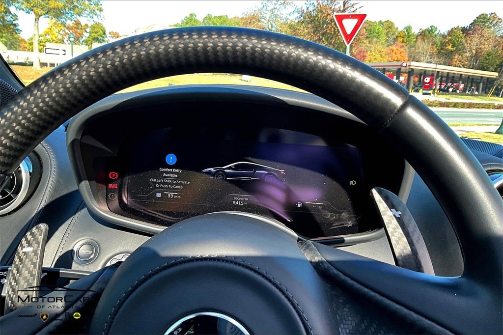 Used 2023 McLaren GT image 18