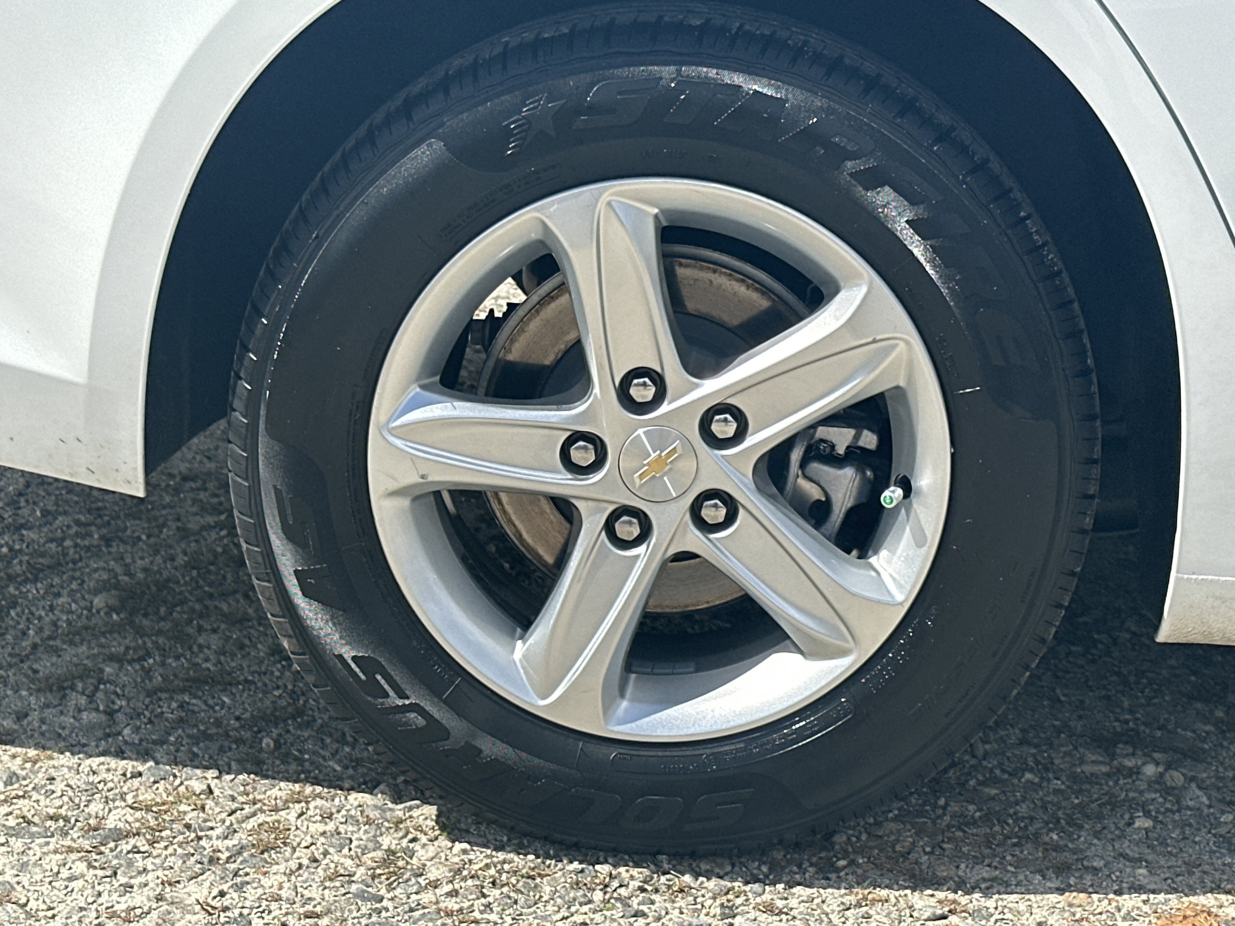 Used 2024 Chevrolet Malibu LT image 17