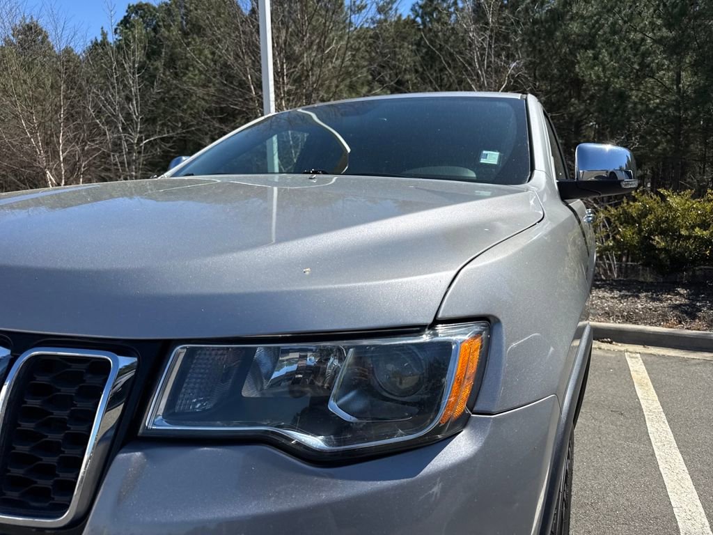 Used 2018 Jeep Grand Cherokee Limited image 15