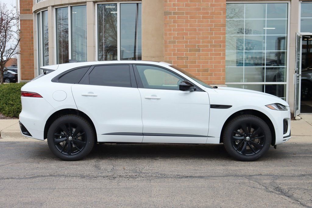 Used 2026 Jaguar F-PACE R-Dynamic S image 8