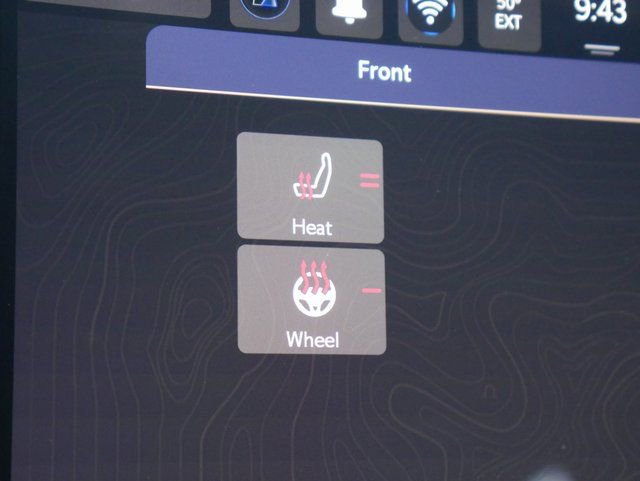 Used 2024 Jeep Compass Limited image 3