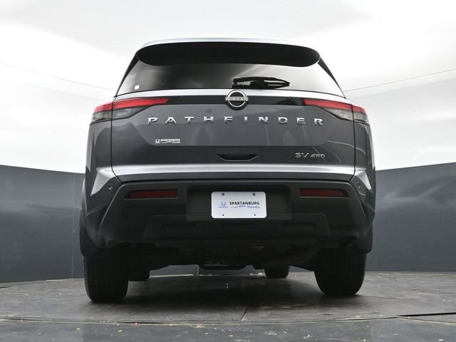 Used 2023 Nissan Pathfinder SV image 39