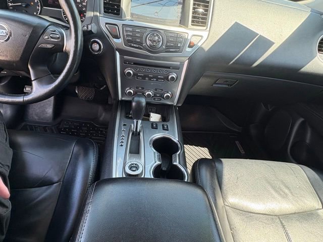 Used 2019 Nissan Pathfinder SL AWD/4WD image 21