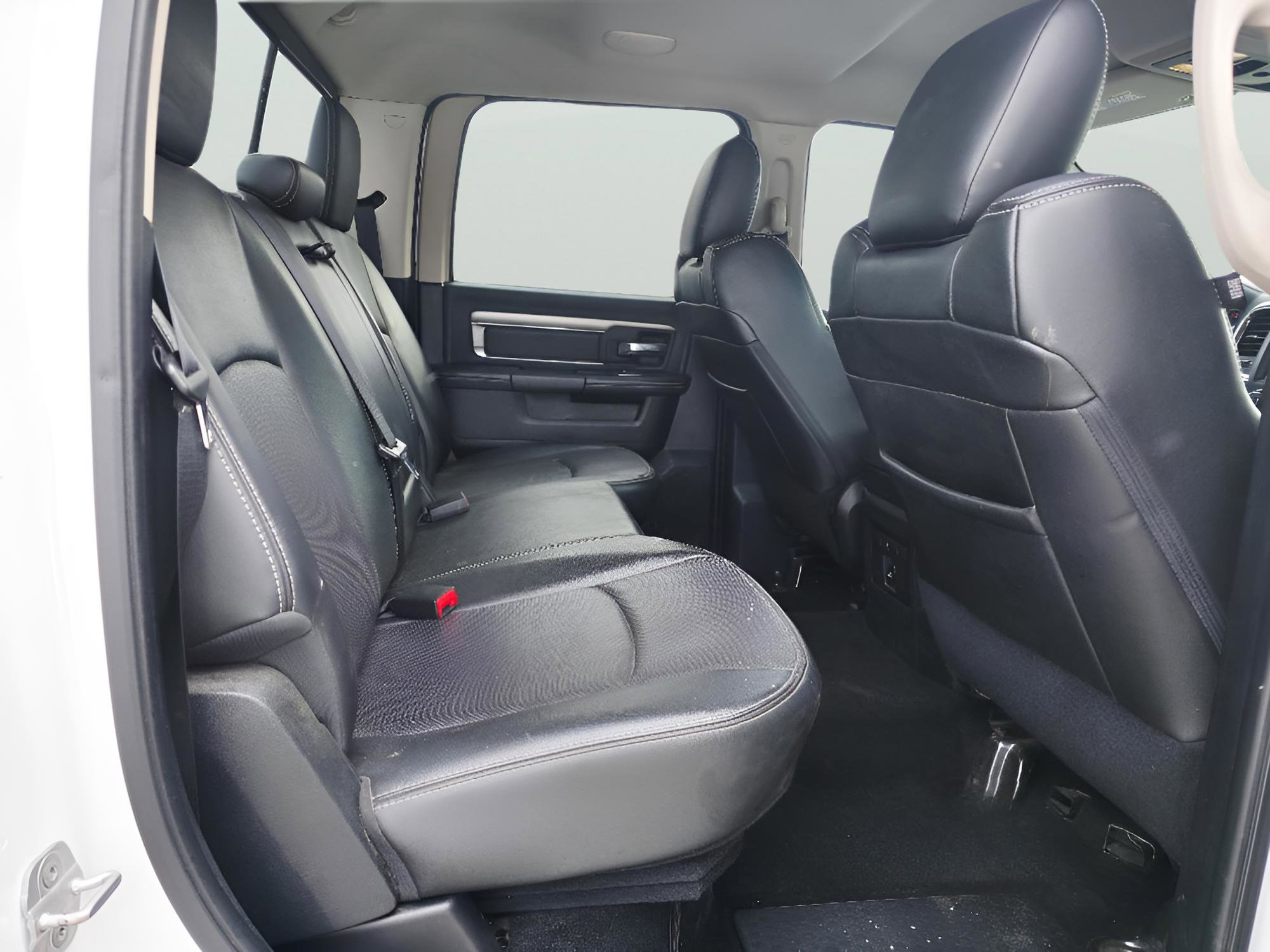 Used 2014 RAM 1500 Sport w/ Sport Premium Group AWD/4WD image 33