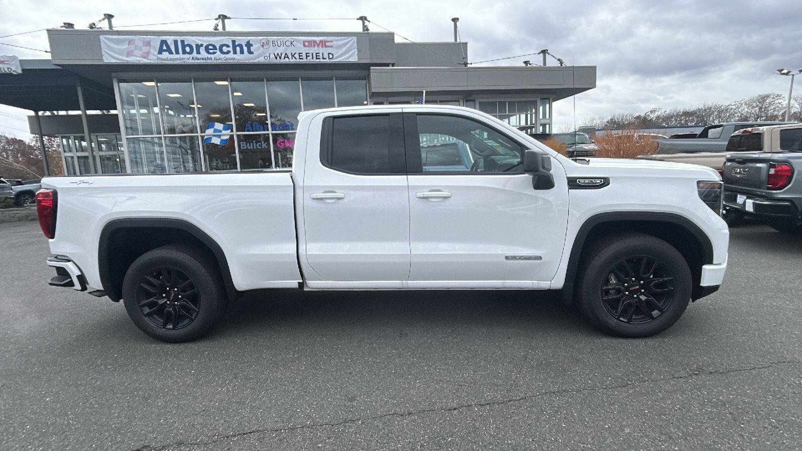 New 2025 GMC Sierra 1500 Elevation w/ Preferred Package image 10