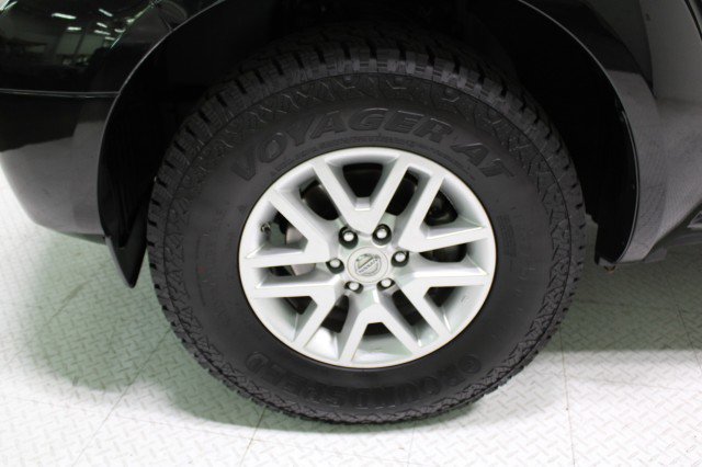 Used 2016 Nissan Frontier SV image 31