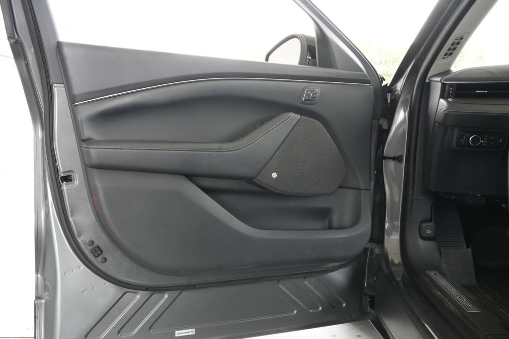 Used 2023 Ford Mustang Mach-E Premium RWD image 17