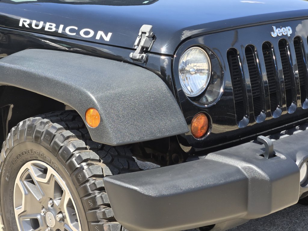 Used 2013 Jeep Wrangler Rubicon w/ PWR Convenience Group AWD/4WD image 12