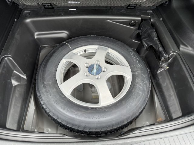 Used 2024 Jeep Grand Cherokee Limited AWD/4WD image 18