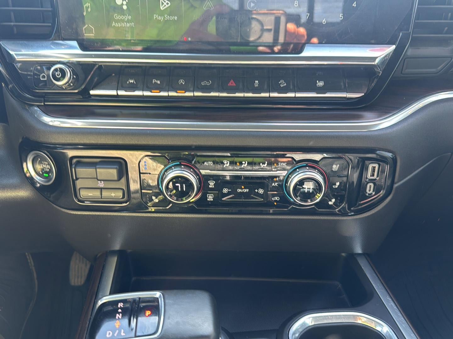 Used 2024 GMC Sierra 1500 SLT w/ SLT Premium Plus Package AWD/4WD image 26