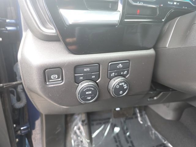 Used 2023 Chevrolet Silverado 1500 LT AWD/4WD image 24