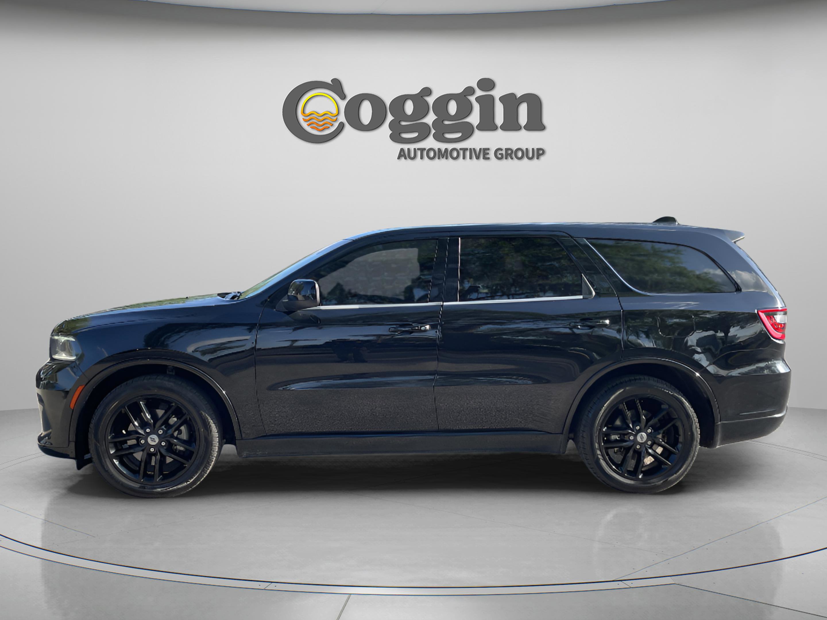Used 2023 Dodge Durango GT RWD image 3