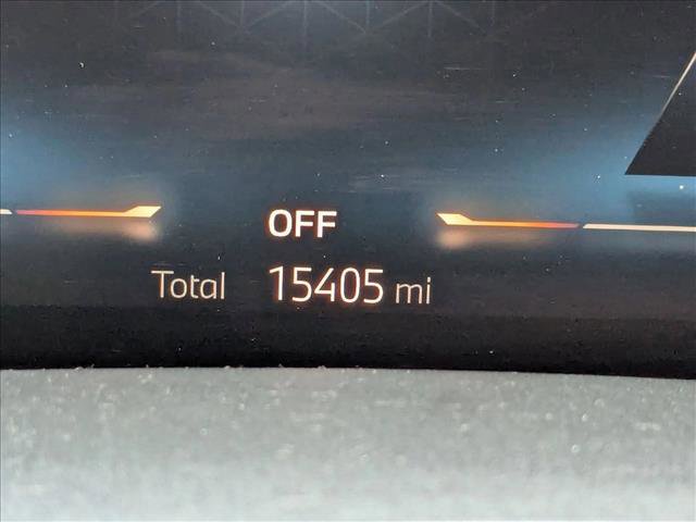 Used 2024 BMW X5 sDrive40i w/ M Sport Package image 6