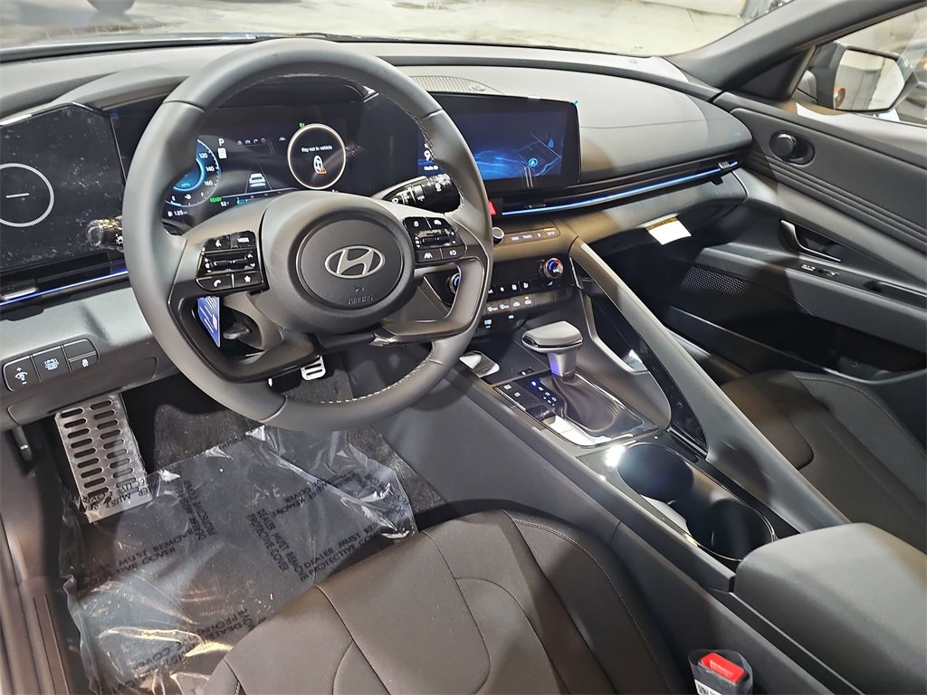 New 2026 Hyundai Elantra Sport image 14