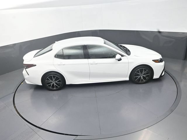 Certified 2024 Toyota Camry SE FWD image 29