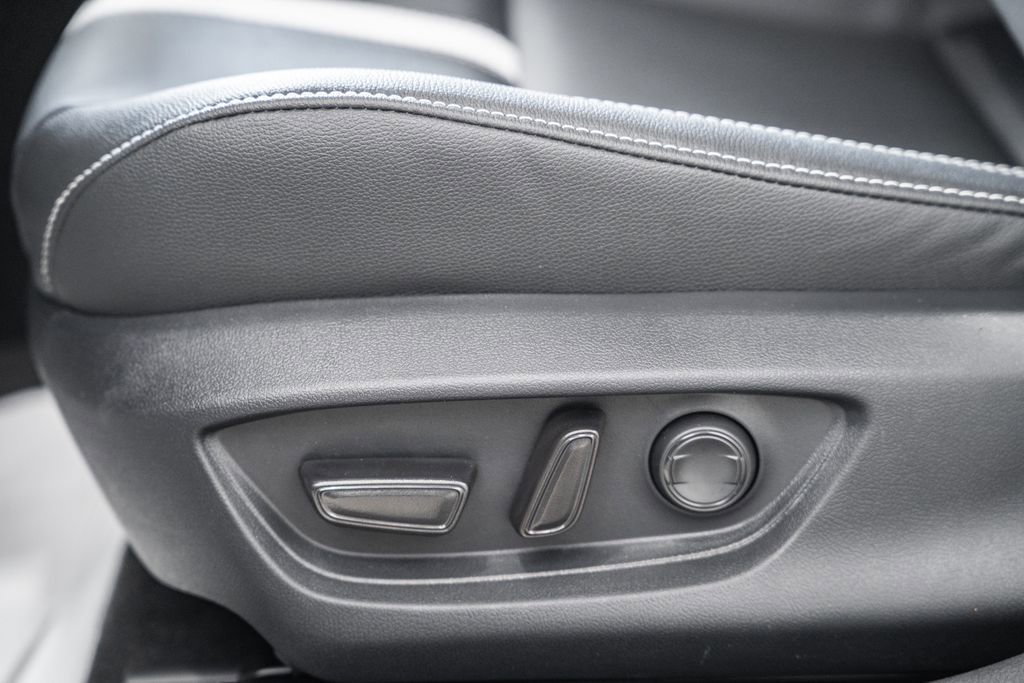 New 2026 Toyota Camry SE image 34