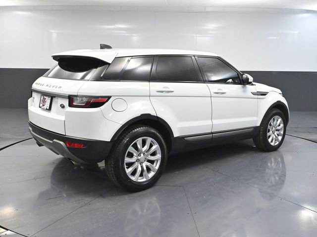 Used 2017 Land Rover Range Rover Evoque SE image 5