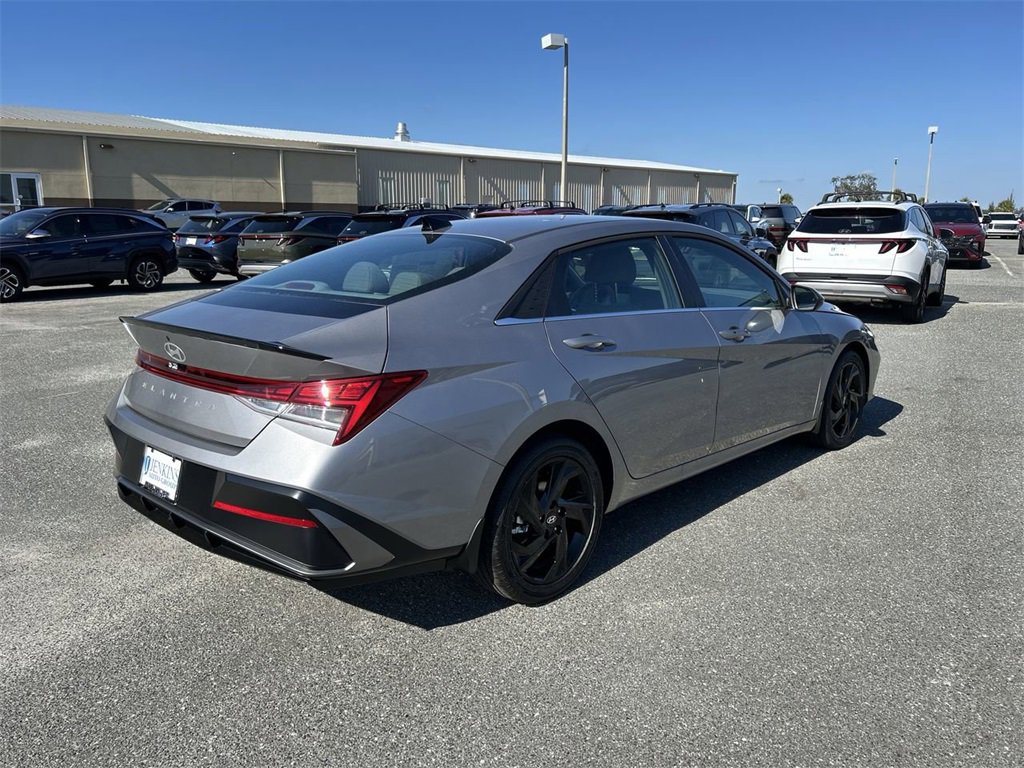New 2026 Hyundai Elantra SEL Sport w/ Cargo Package image 10
