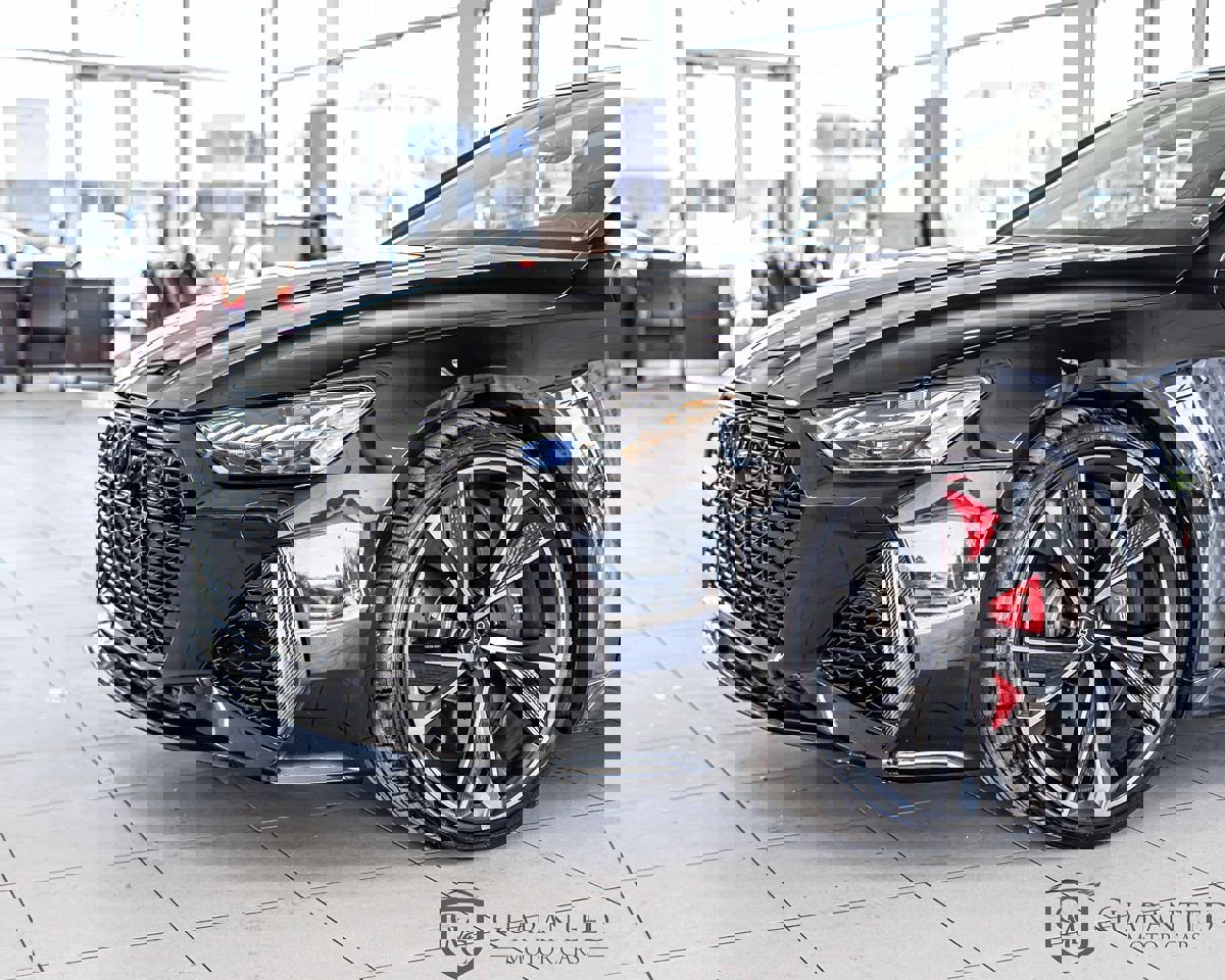 Used 2023 Audi RS 7 Sportback w/ Carbon Optic Package image 5