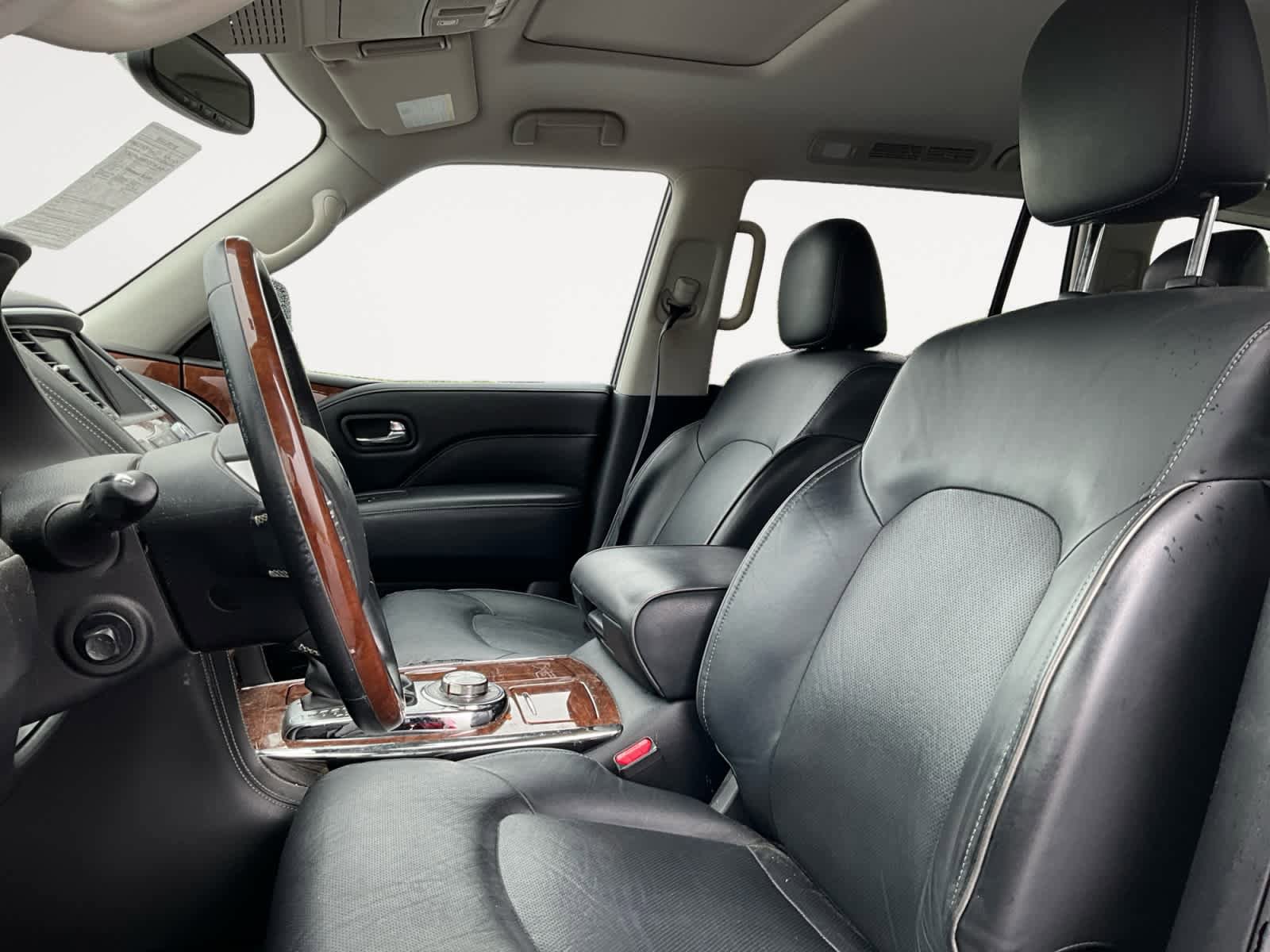 Used 2019 INFINITI QX80 Luxe w/ 22" Wheel Package AWD/4WD image 11