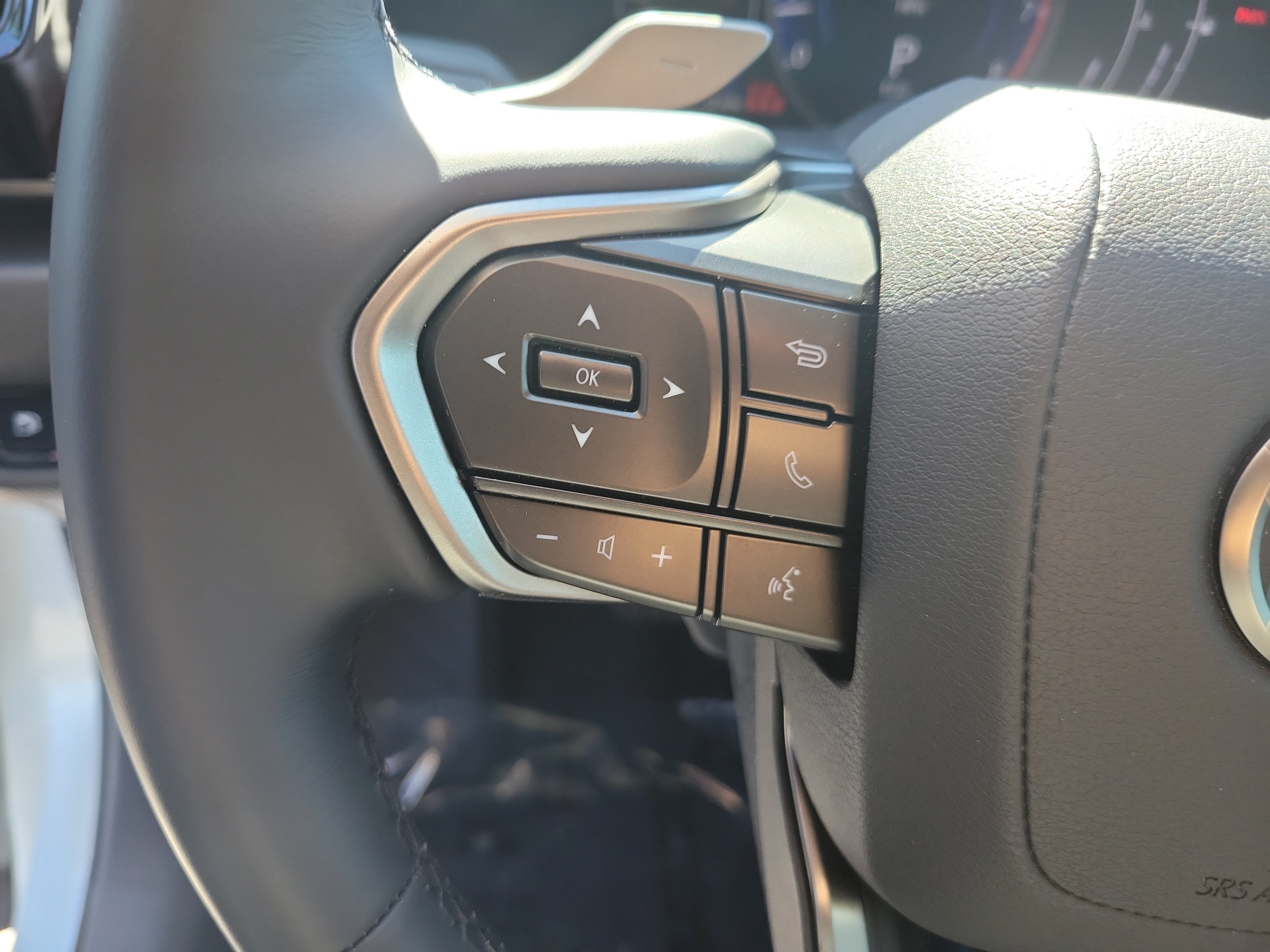 Used 2024 Lexus NX 250 FWD w/ Towing Package (2000 Lbs) image 25