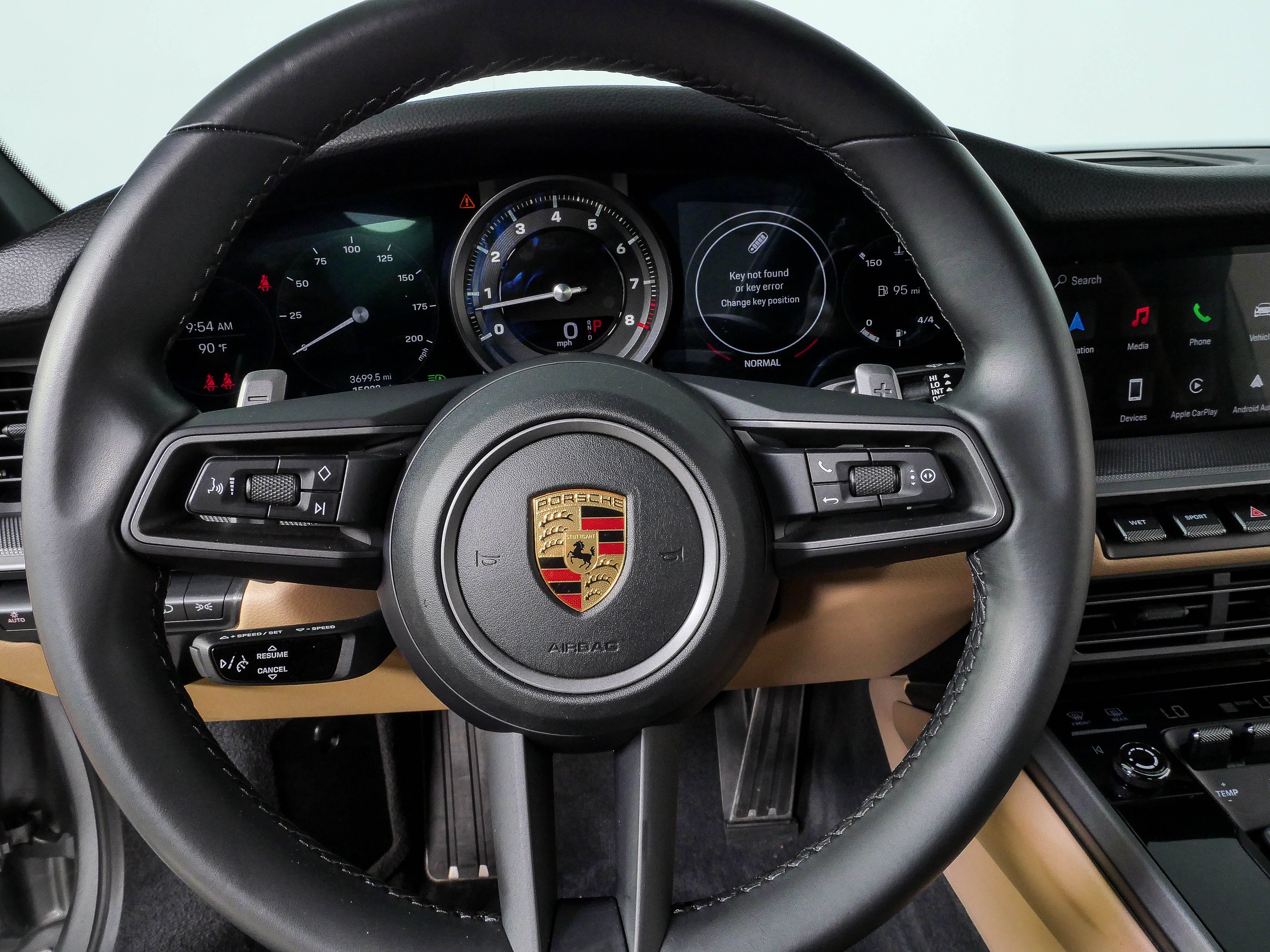 Certified 2022 Porsche 911 Carrera RWD image 9