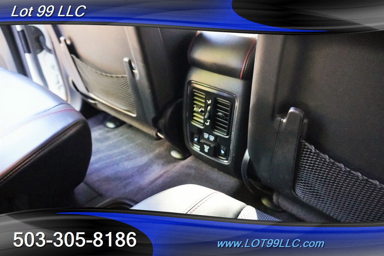 Used 2016 Dodge Durango R/T w/ Technology Group AWD/4WD image 19