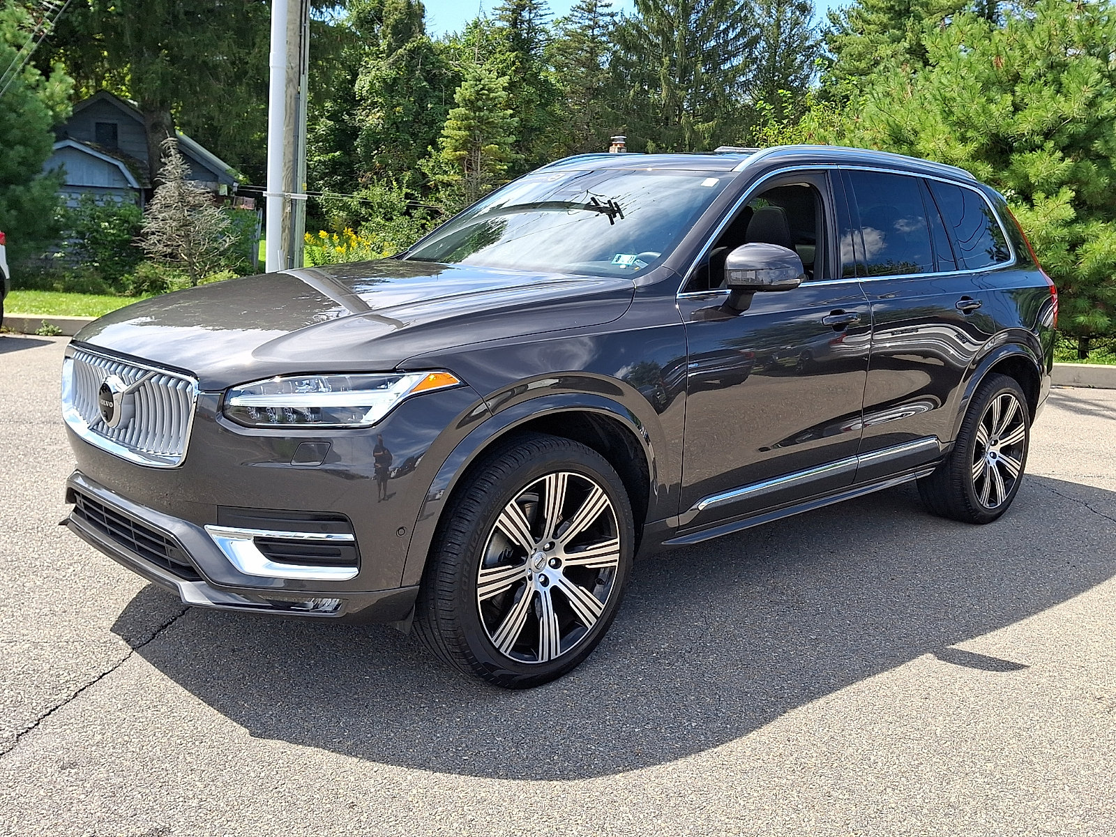 Certified 2024 Volvo XC90 B6 Plus AWD/4WD image 4