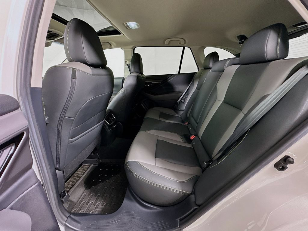 Used 2020 Subaru Outback Onyx Edition XT w/ Popular Package #2 AWD/4WD image 17