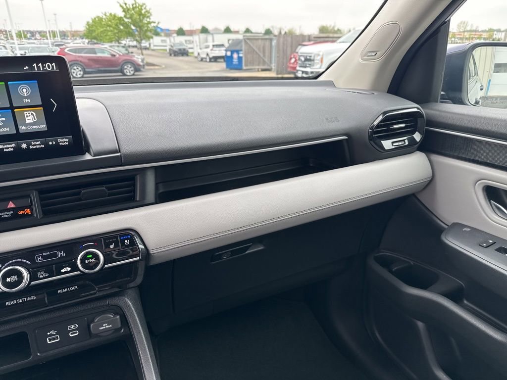 Certified 2024 Honda Pilot Elite image 28