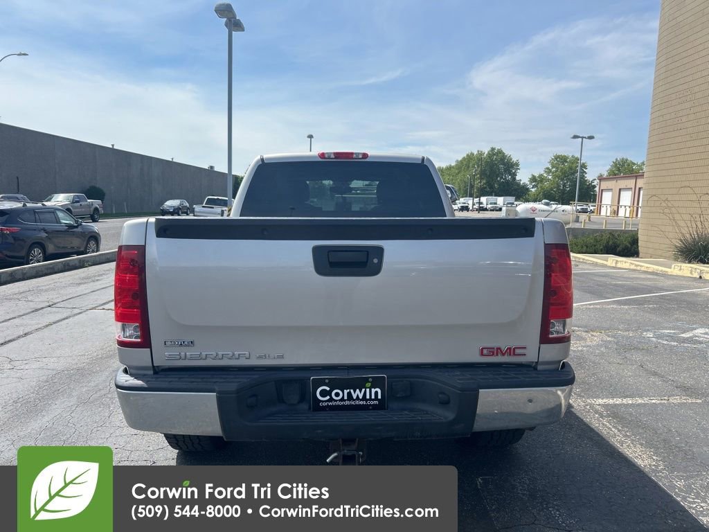 Used 2009 GMC Sierra 1500 SLE w/ Pro Grade Package AWD/4WD image 6