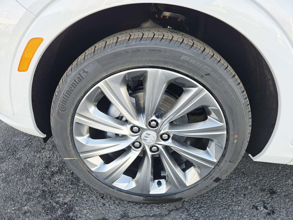 New 2026 Buick Envista Avenir image 17