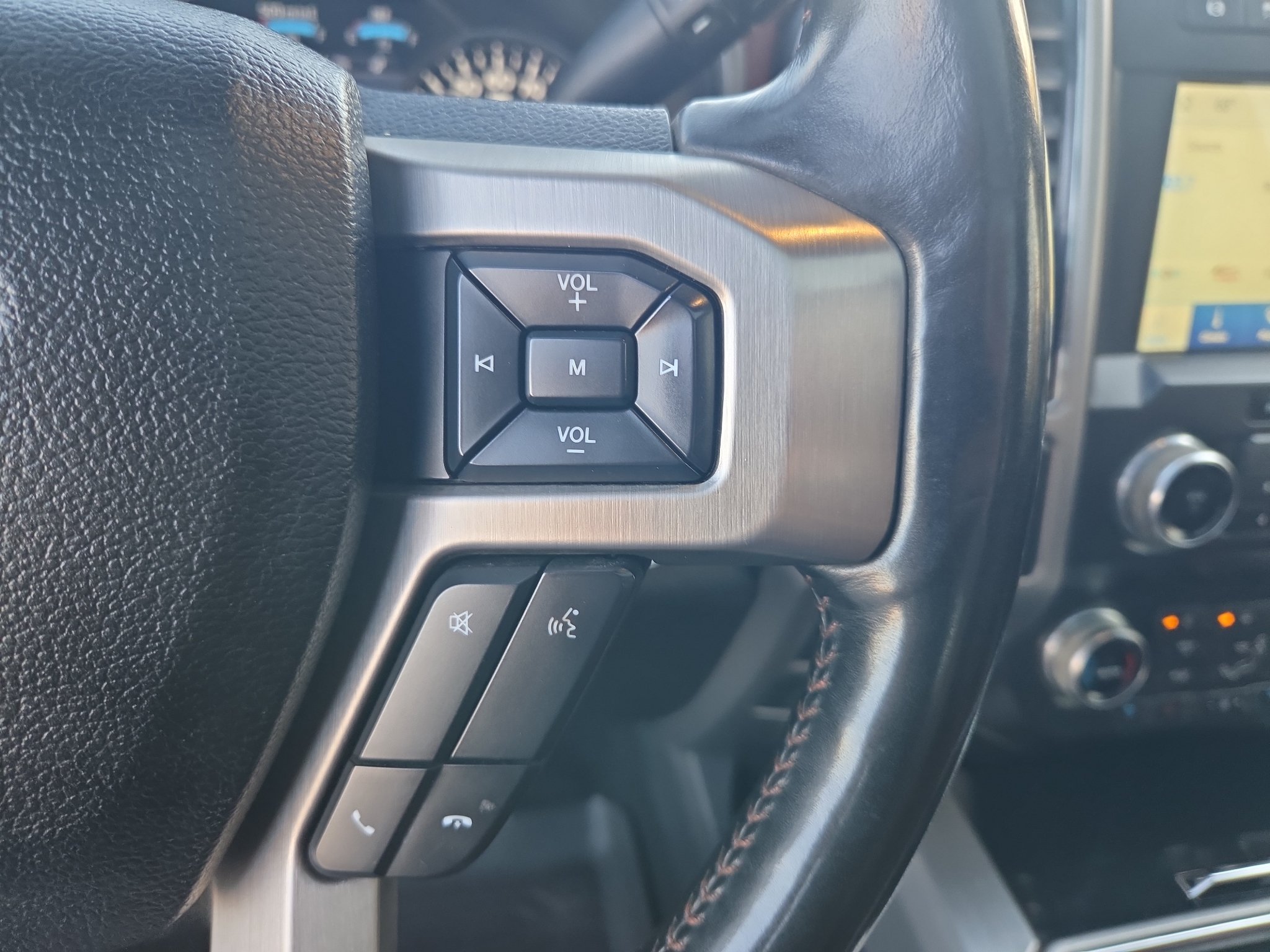 Used 2020 Ford F350 Platinum AWD/4WD image 26