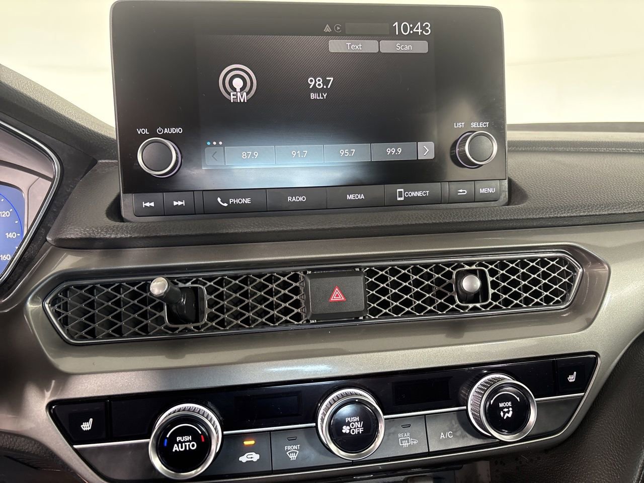 Used 2025 Acura Integra image 13