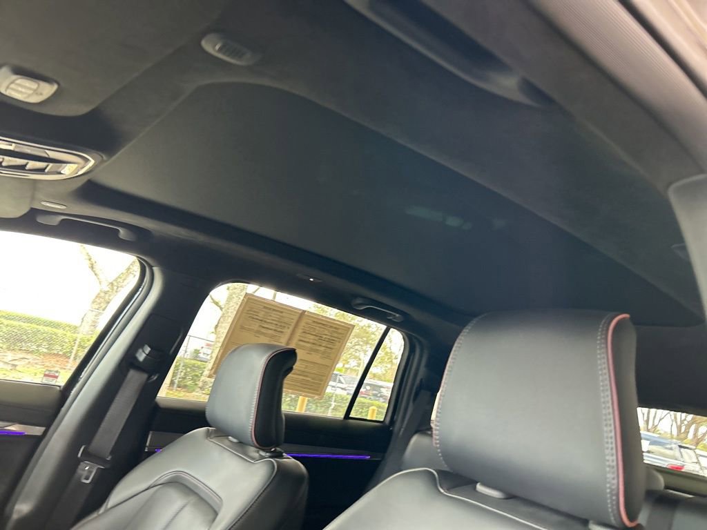 Used 2024 Jeep Wagoneer Launch Edition image 18