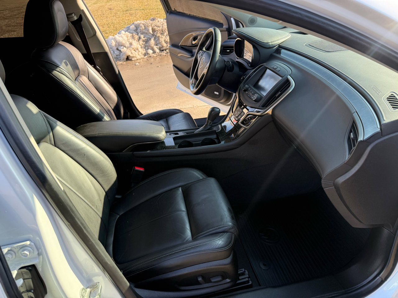 Used 2016 Buick LaCrosse Sport Touring w/ Experience Buick Package image 21