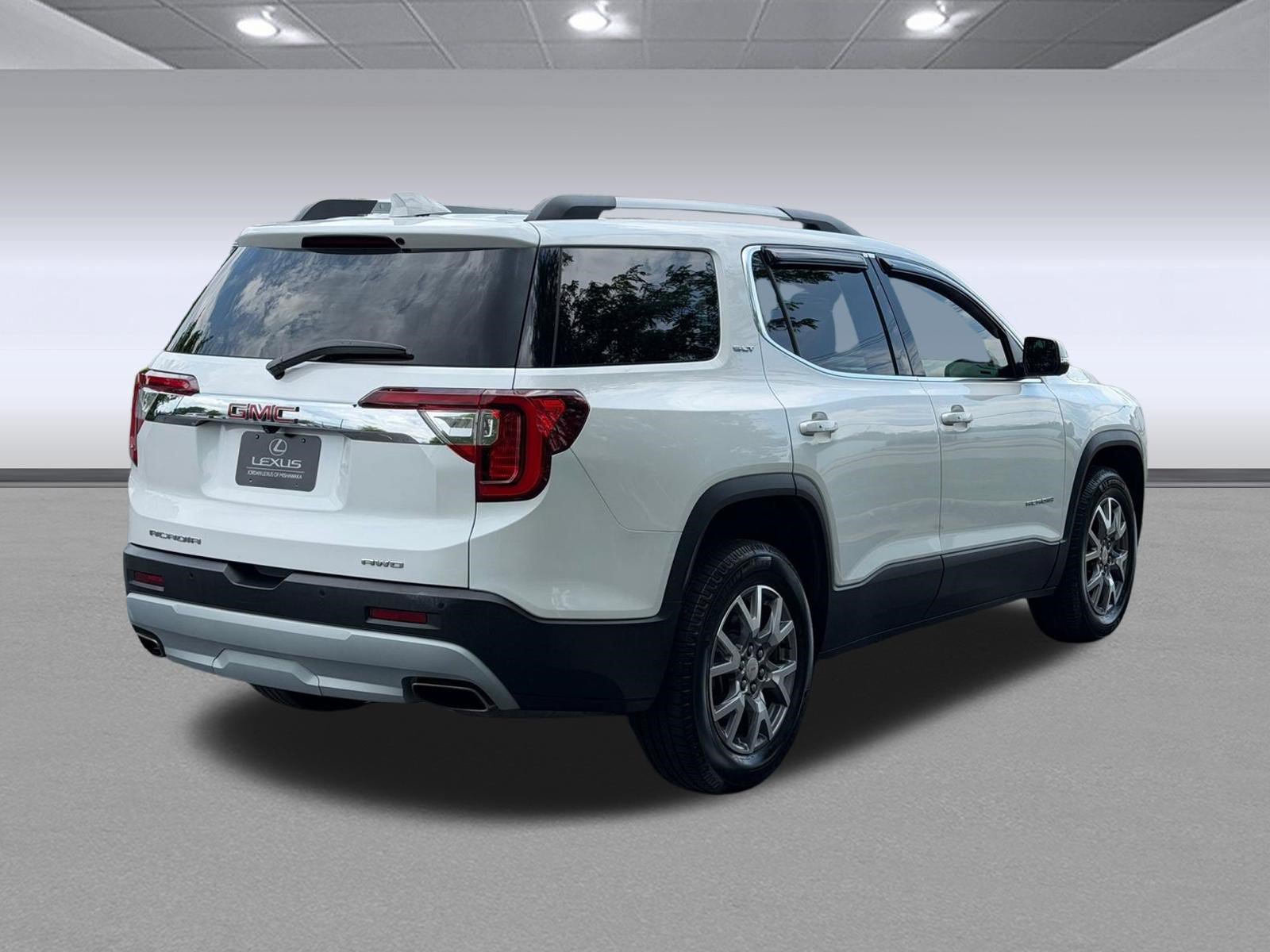 Used 2020 GMC Acadia SLT w/ Driver Alert Package II AWD/4WD image 8