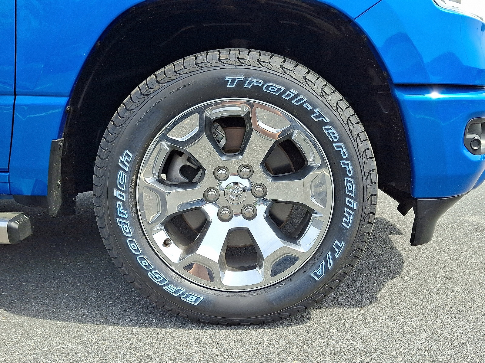 Used 2020 RAM 1500 Big Horn AWD/4WD image 10